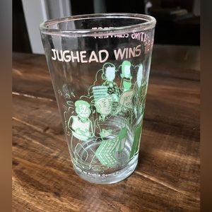 Archie's Comics Glass Vintage 1973 - Jughead Wins the Pie Eating Contest - Betty